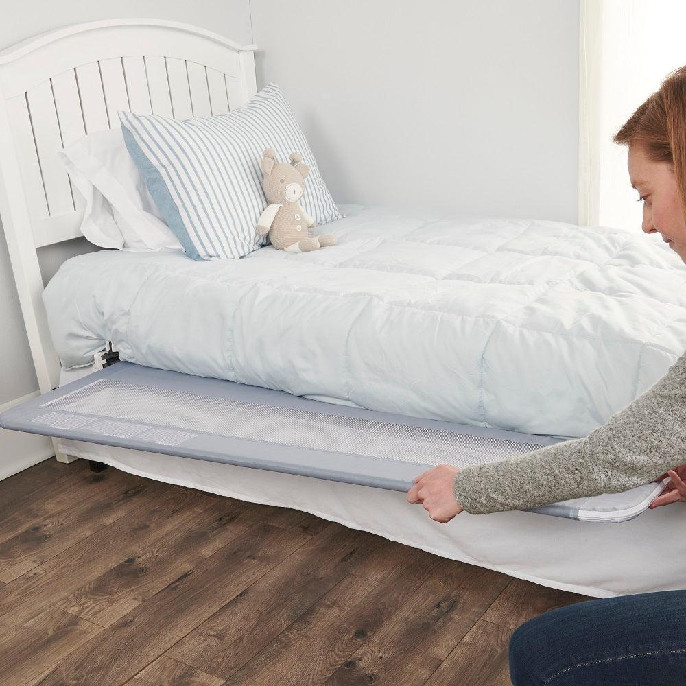 Regalo Extra Long Hideaway Bedrail - EZ Does It