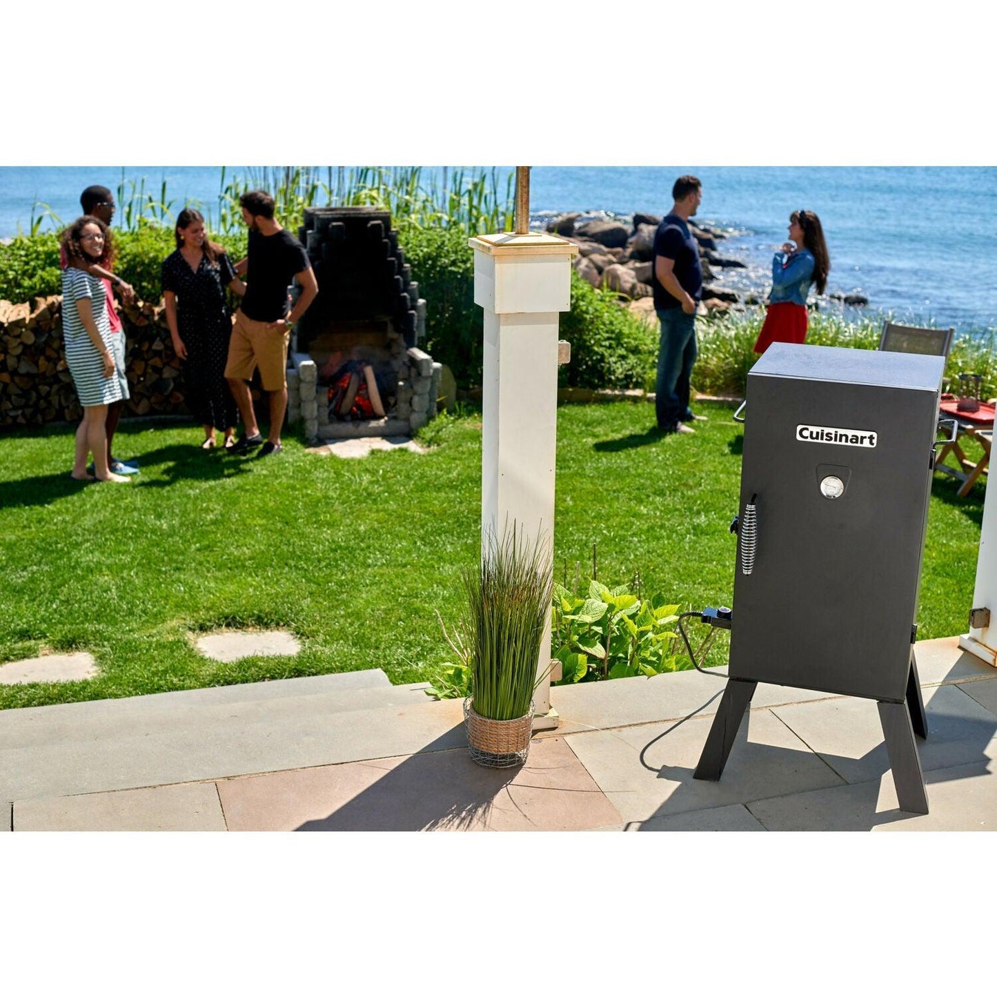 30" Vertical Analog Electric Outdoor Smoker - EZ Does It