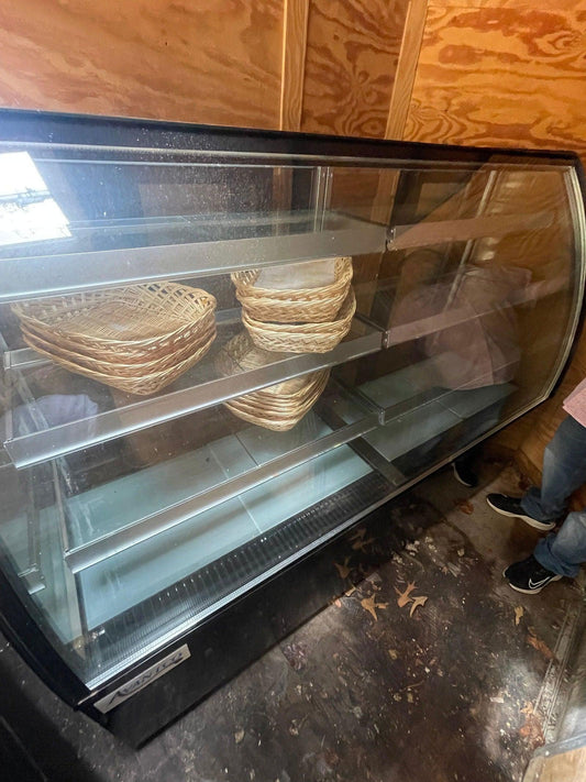 72” 3-Shelf Curved Glass Dry Bakery Display Case - EZ Does It