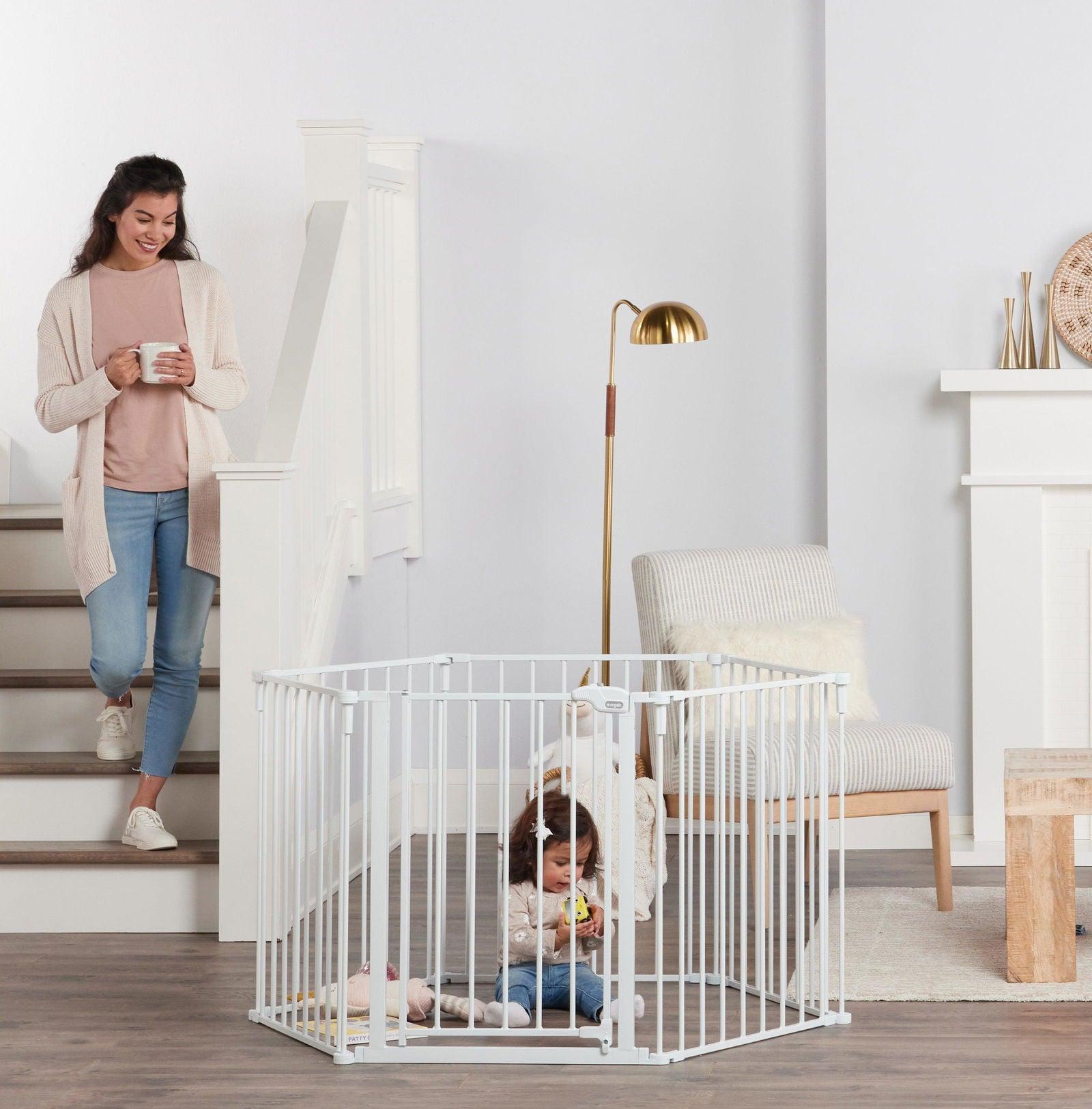 Regalo Super Wide Baby Gate - EZ Does It